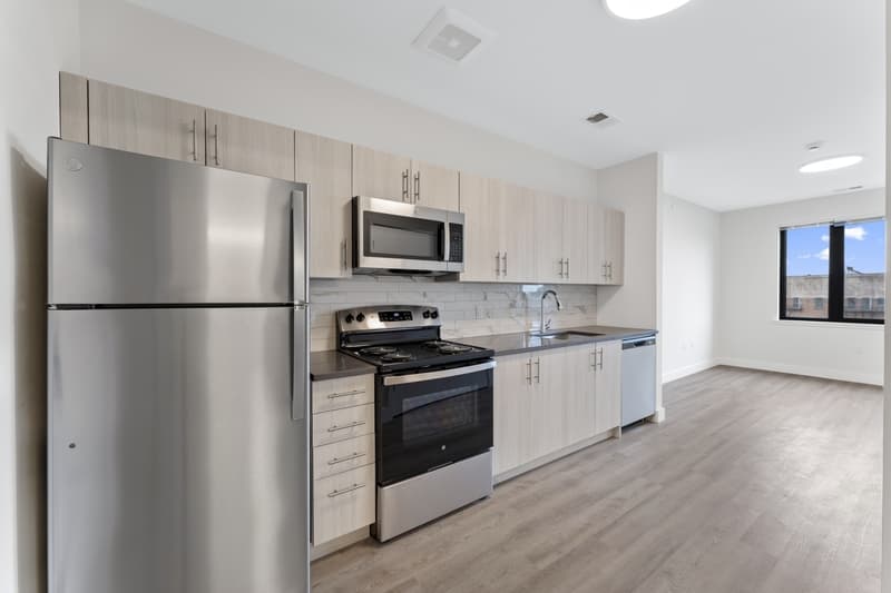Orange Condo: 49s Day St. - 603
