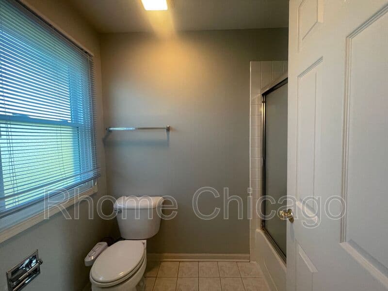 Carol Stream House: 1034 Idaho St.