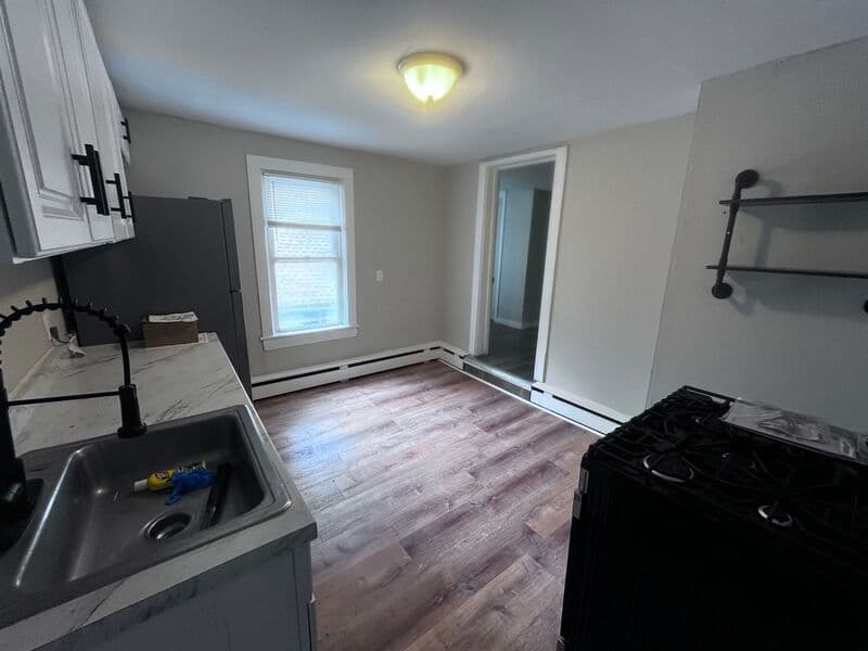 Rochester Condo: 164 Parsells Ave