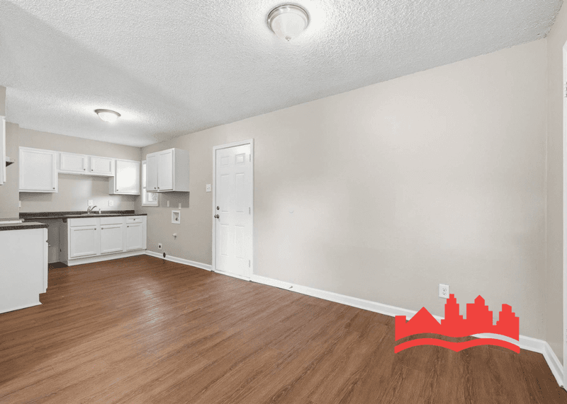 Memphis House: 630 Mohawk Ave