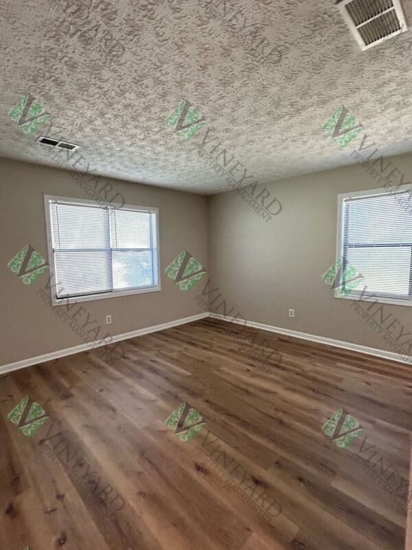 Marietta Condo: 166 Kimberly Way SW