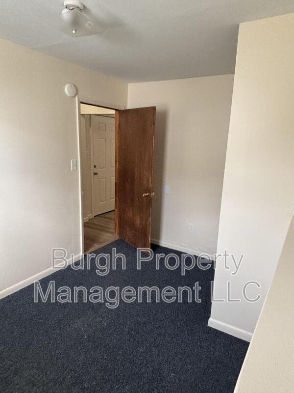 Washington Condo: 725 Addison St