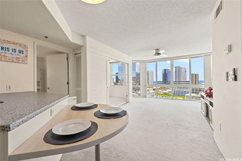 Honolulu Condo: 801 S. King Street