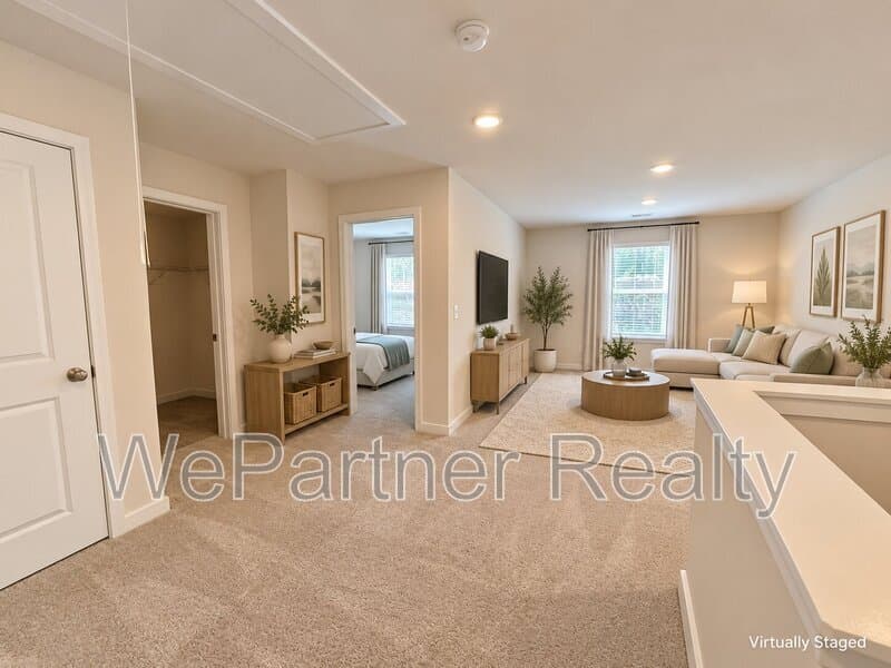 Douglasville House: 7225 Lacey Dr