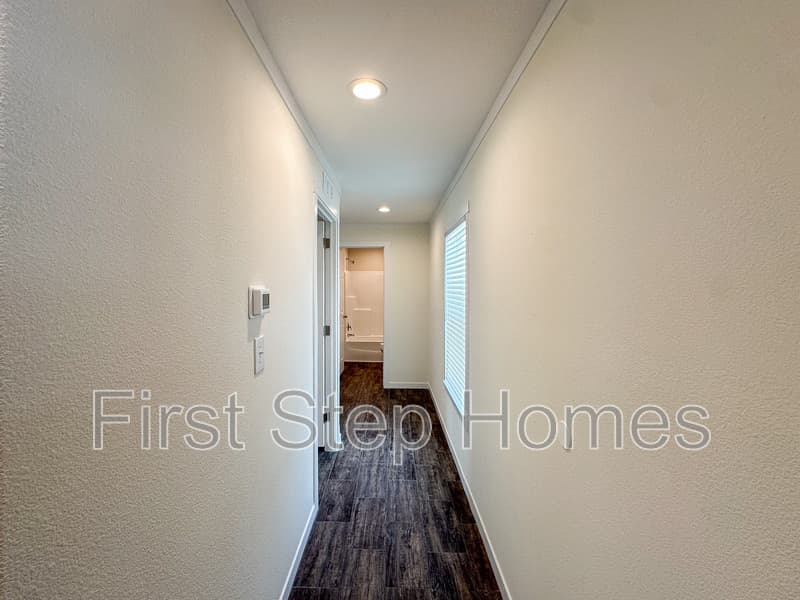 Greenville House: 237 Noriker Dr