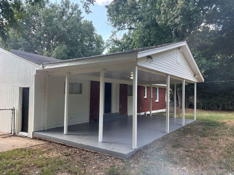 Memphis House: 5380 Blackwell Rd