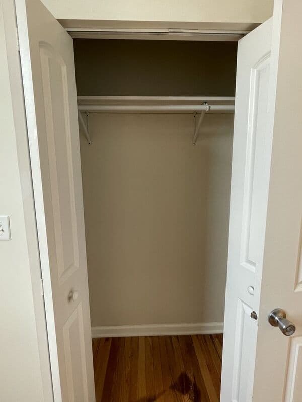 Chicago Condo: 4058 W. Armitage