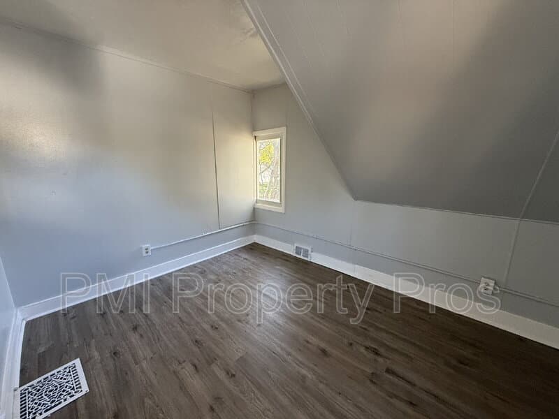 Milwaukee Condo: 4326A North 39th Street