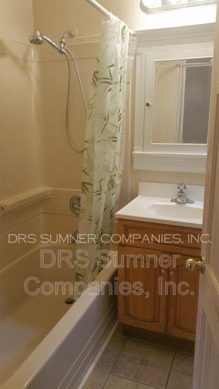 Baltimore Condo: 5440 Frederick Avenue - 2
