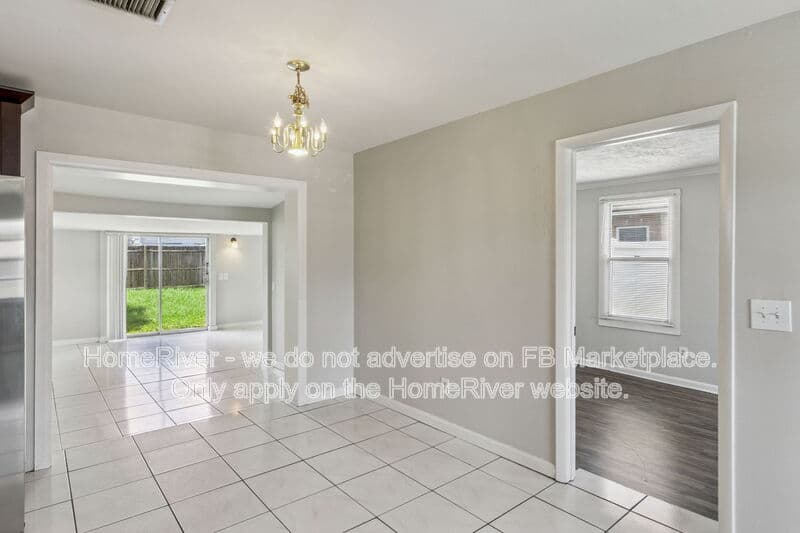 Brandon House: 712 Clayton St