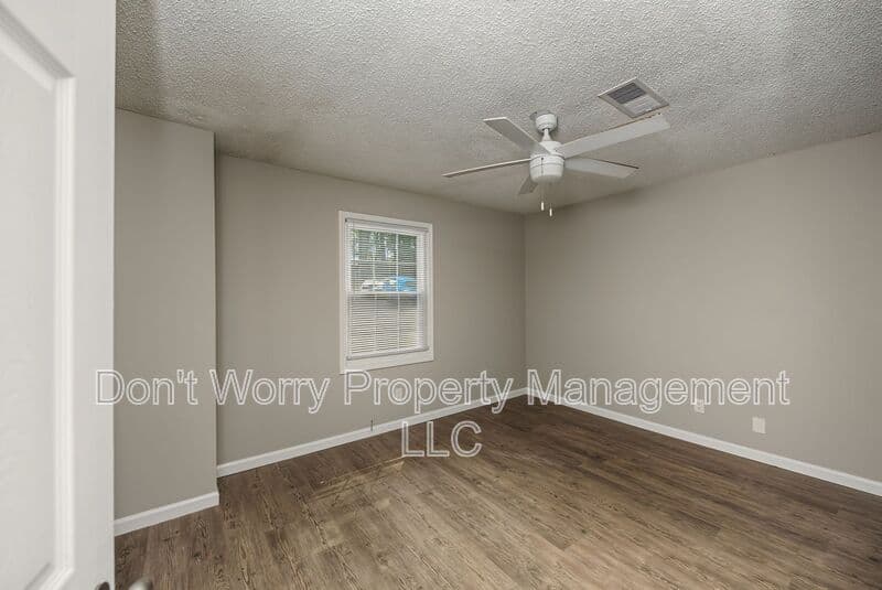 Eden House: 615 Dumaine Street