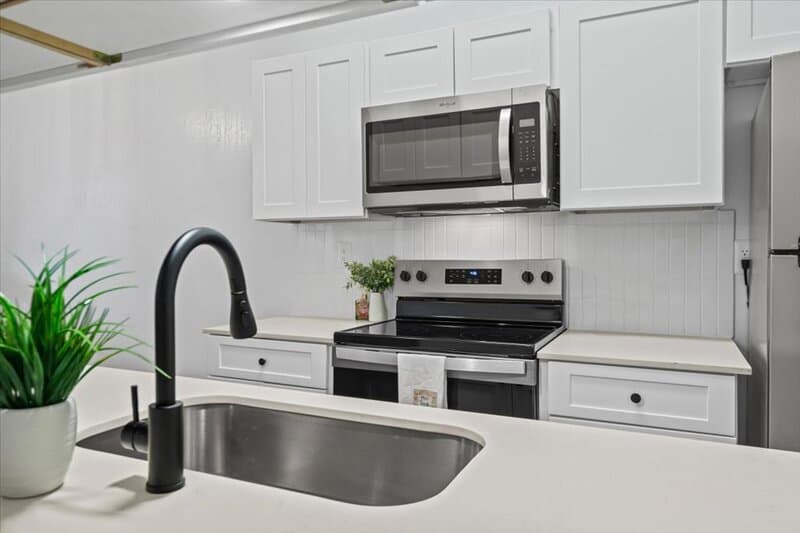 Austin Condo: 3704 Speedway