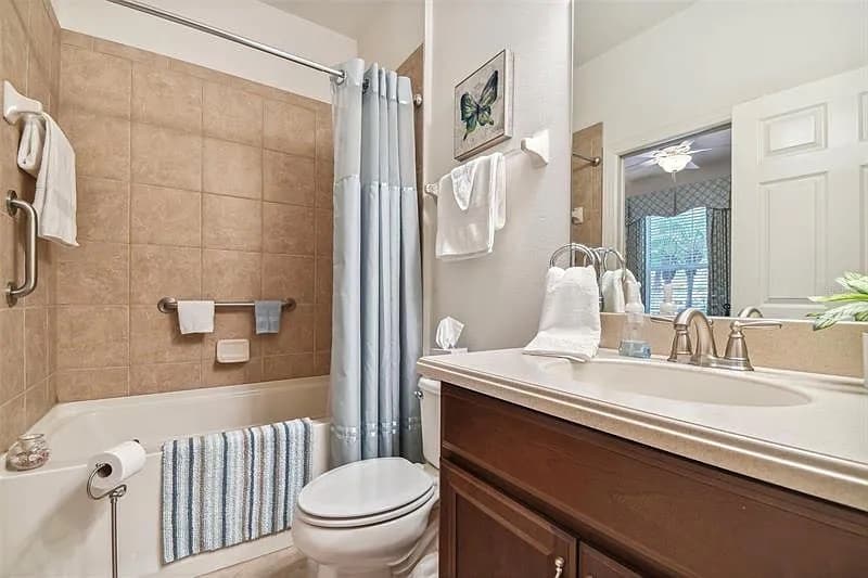 Venice House: 2585 Cortenova Court - 1