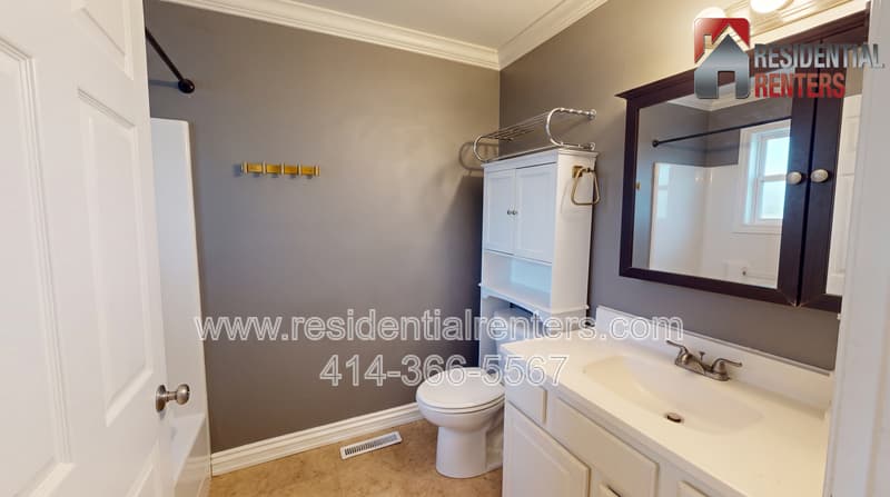 Milwaukee Condo: 2210 S Winchester Street
