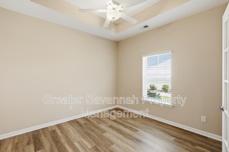 Pooler Townhome: 130 Danbury Court