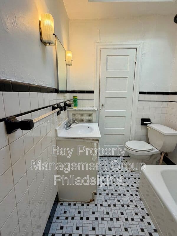 Philadelphia House: 5515 Pentridge St
