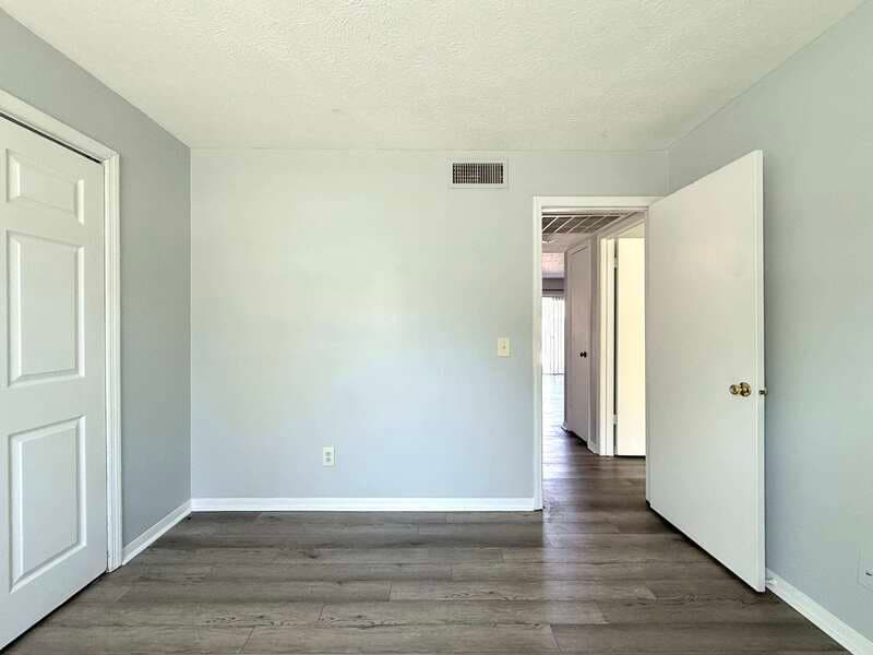 Tampa Condo: 13690 Orange Sunset Drive