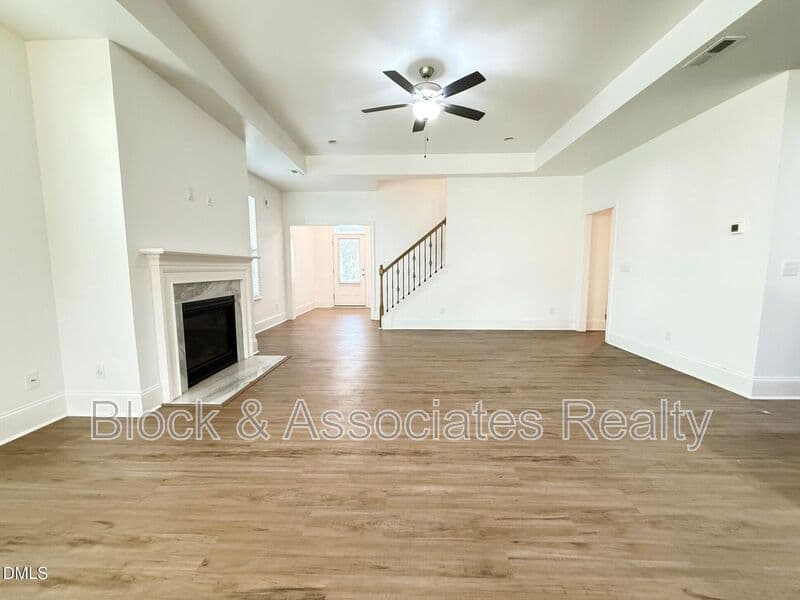 Wake Forest House: 2940 Thurman Dairy Loop