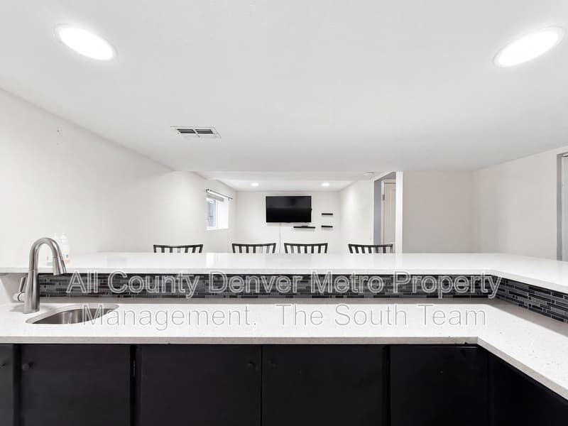 Denver Townhome: 1050 S Monaco St Pkwy