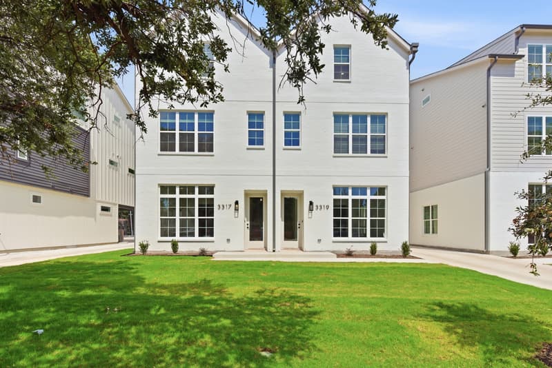 Fort Worth House: 3319 South University Drive