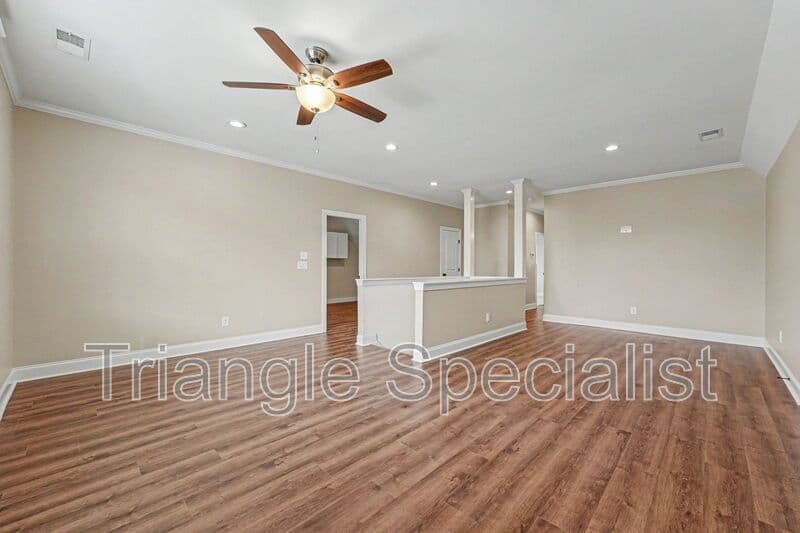 Rolesville House: 7436 Pomona Avenue
