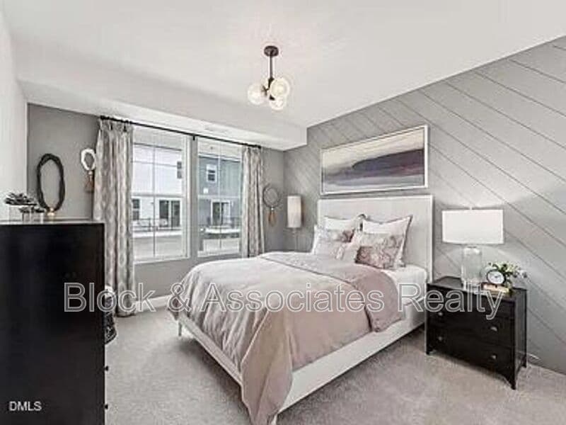 Wake Forest Condo: 404 Gaston Park Ln