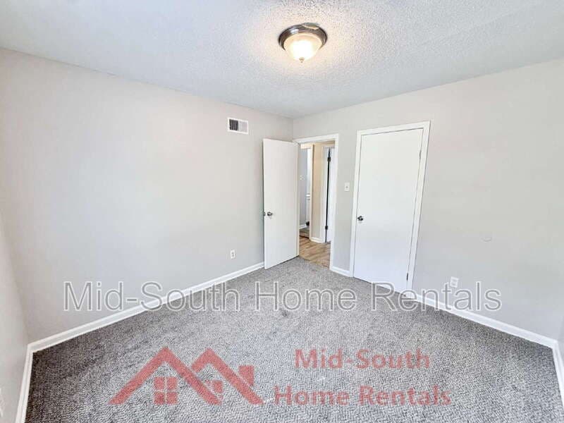 Memphis House: 4315 Mountain Ter