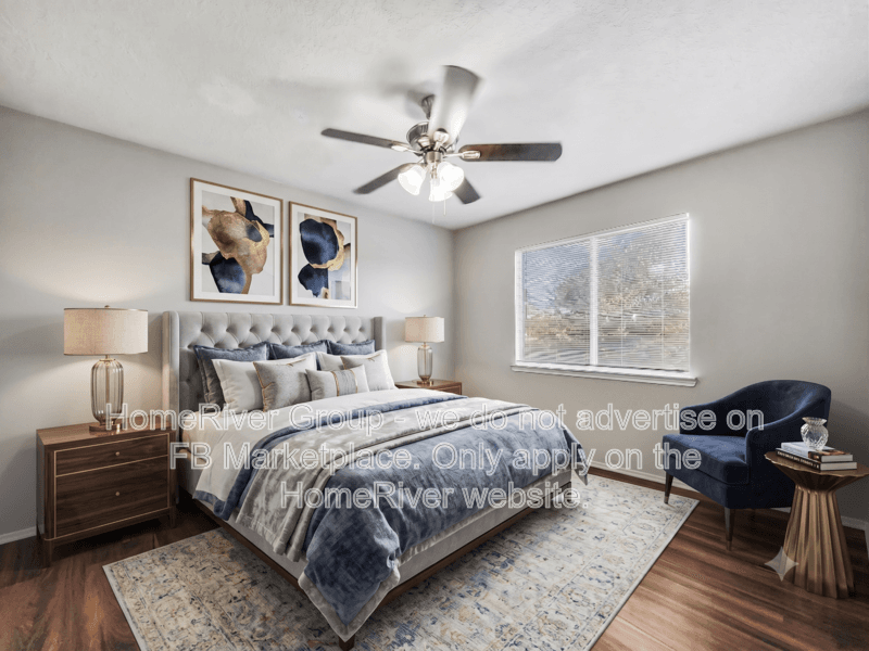 Houston House: 14007 Marners Ct