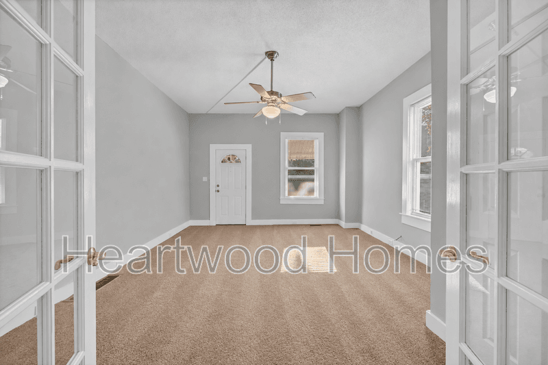 Columbia Condo: 117 Church Street