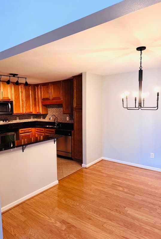 Brookhaven Condo: 1468 Briarwood Road Northeast - 1008