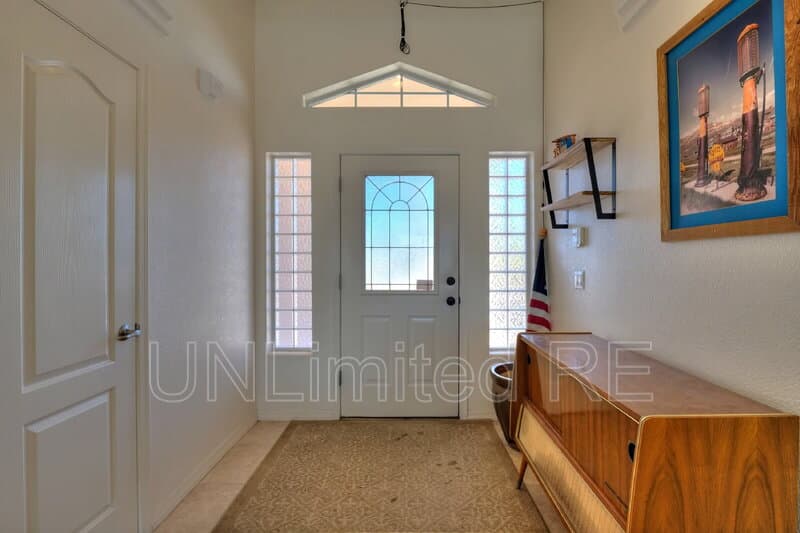 Lake Havasu City House: 304 Acoma Blvd S