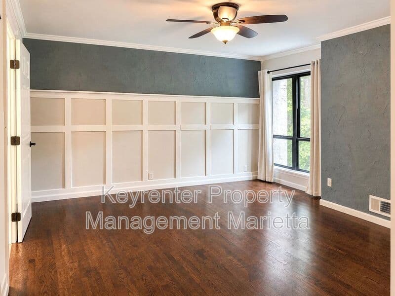 Decatur House: 510 Ponce De Leon Avenue