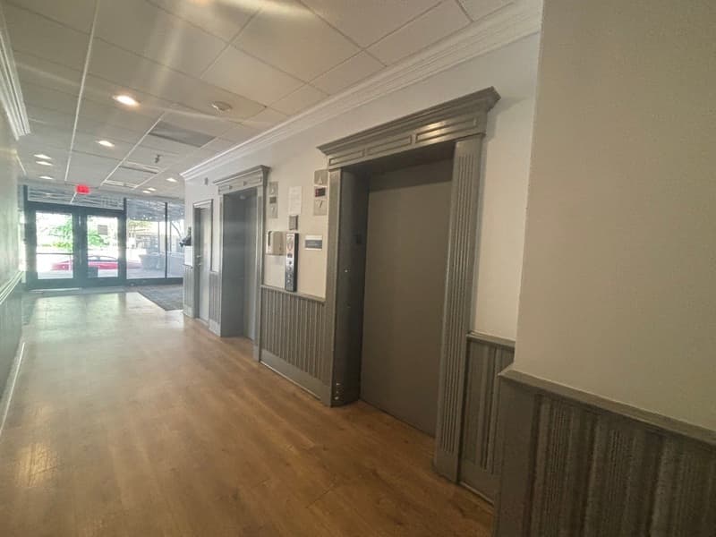 Richmond Condo: 311 w Franklin St