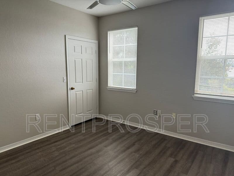 Orlando Condo: 3384 Corona Village Way