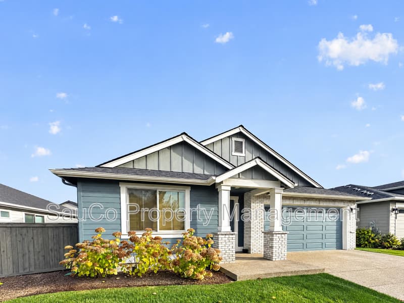 Hillsboro House: 8063 Southeast Reddington Street