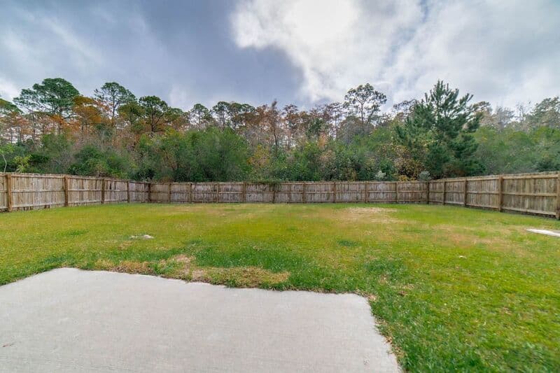 Hinesville House: 211 Augusta Way