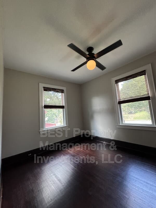Charlotte House: 2208 Wilmore Drive