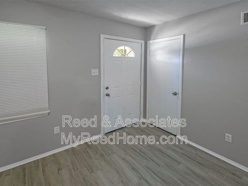 Memphis Townhome: 3716 Dorado Ave