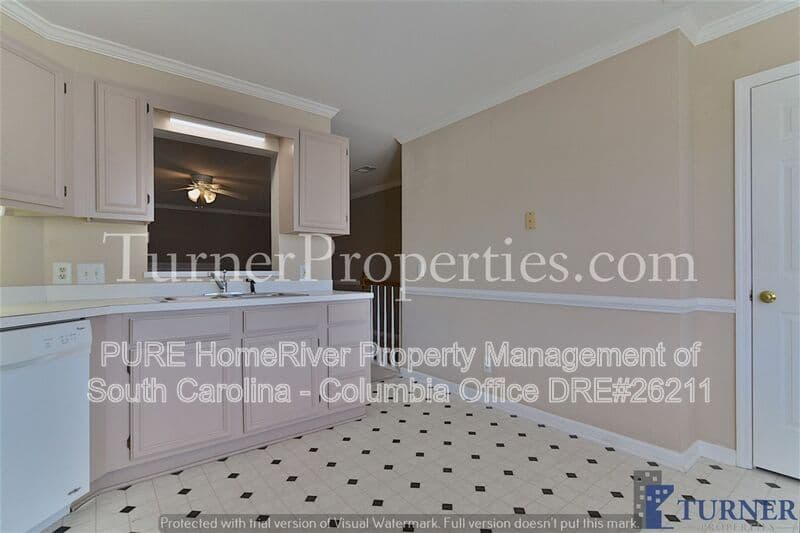West Columbia House: 103 New Brookland Place