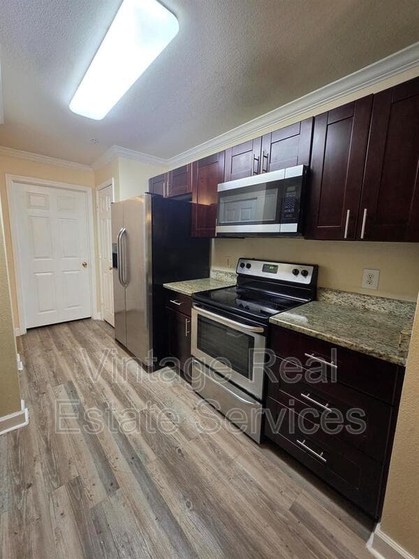 Tampa Condo: 18563 Bridle Club Drive