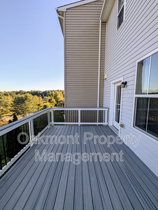 Fredericksburg House: 1322 Hudgins Farm Circle