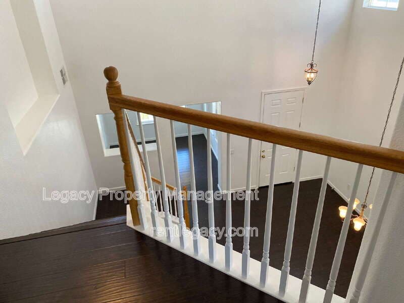 Fairfield House: 5085 Lockie Ln