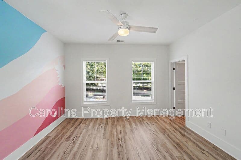 Charlotte House: 1521 Walton Rd