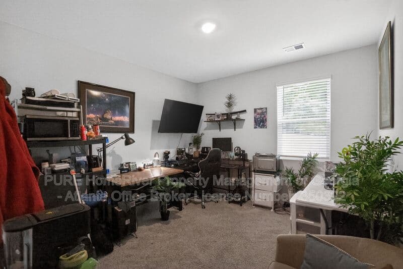 Lithia Springs House: 4842 Layton Dr