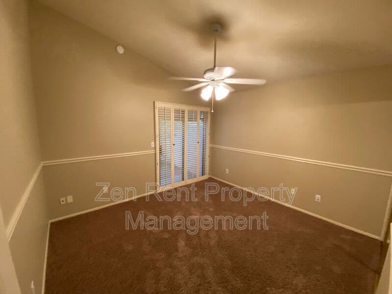 Gilbert House: 788 S Martinique Drive