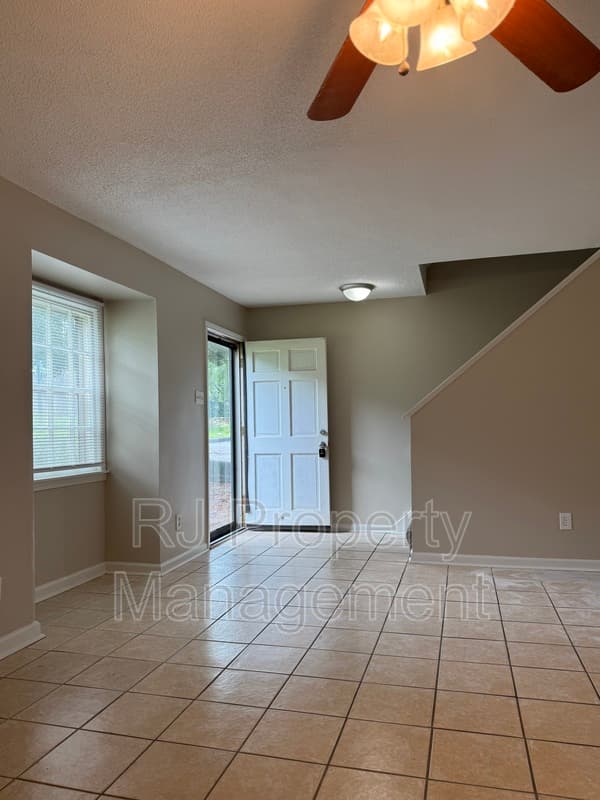 Bartlett Townhome: 3400 Lord Dunmore Cv