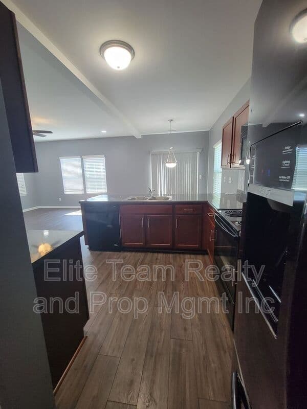 Concord House: 1349 Haestad Ct