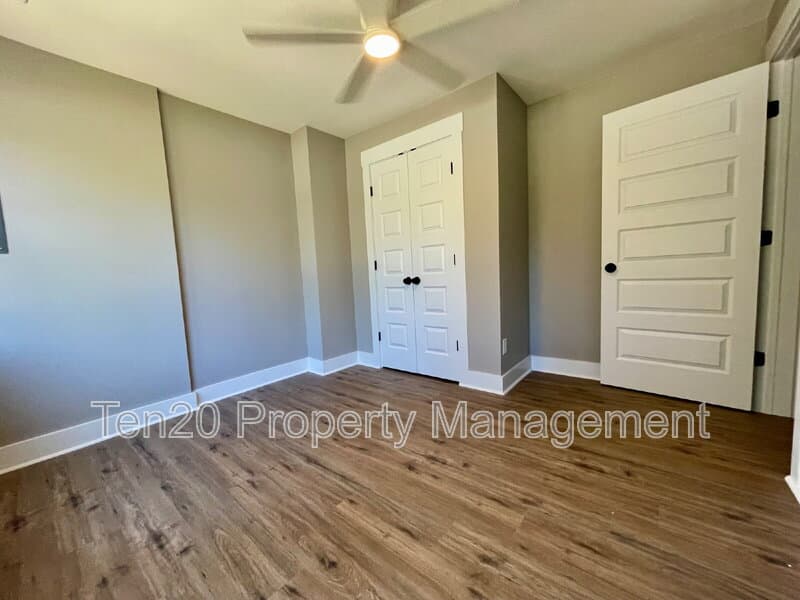 Phenix City House: 1720 19th Avenue