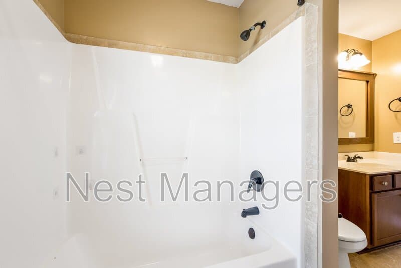 Fayetteville House: 2828 Deepwater Ct.