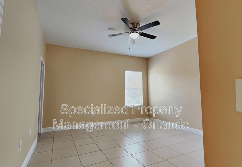 Ocala House: 5017 SW 165th Street Rd